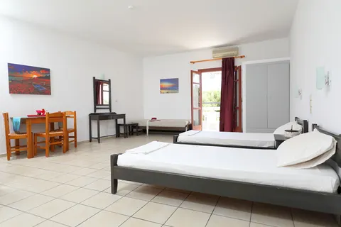 Fly & Go Antiko Appartementen foto 4