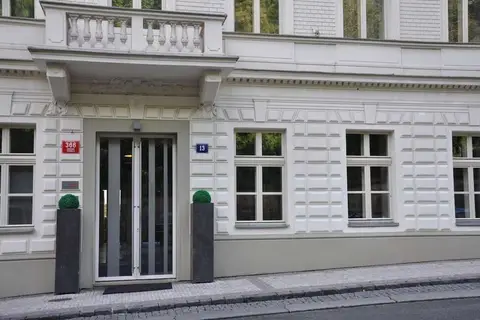 Red & Blue Design Hotel Prague in Praag, foto 14