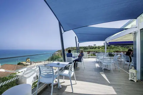 Carvi Beach Hotel in Lagos — foto 23