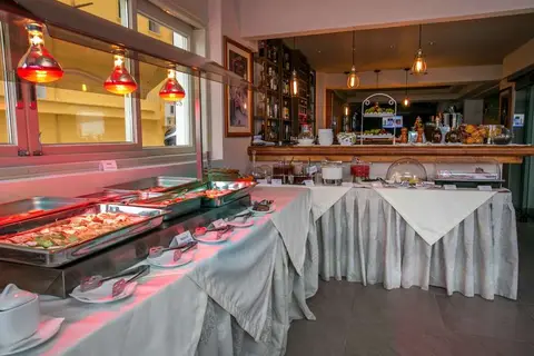 Thalassies Nouveau in Λιμενάρια — foto 23