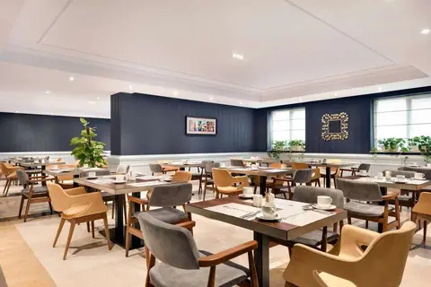 Wyndham Grand Tbilisi in Tbilisi — foto 8