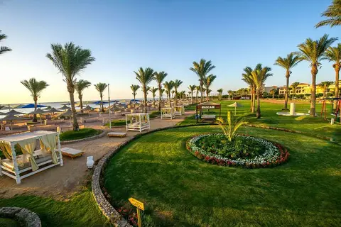 Pickalbatros Royal Moderna Resort in نبق — foto 17