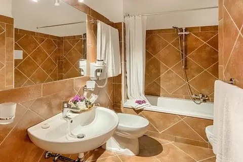 Colonna Hotel Du Golf in Olbia — foto 14
