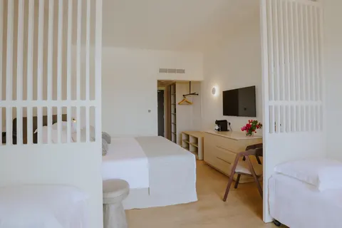 Hotel Golden Coast Beach in Paralimni — foto 21