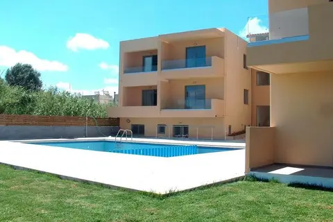 Gerona Mare Apartments in Γεράνι
