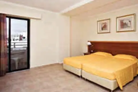 Cleopatra Classic Hotel in Καρδάμαινα — foto 21
