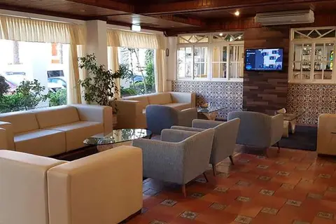 Calema in Monte Gordo — foto 15
