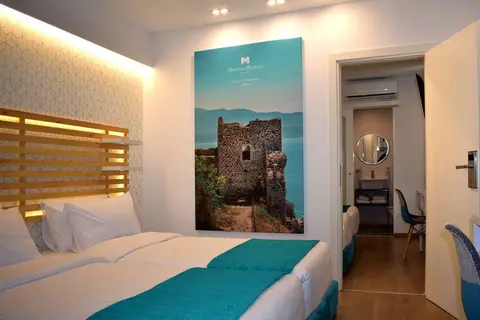 Athenian Montaza Hotel in Καλλιθέα