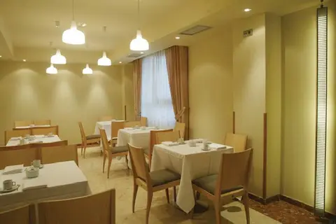 Apartahotel Exe Campus San Mamés in León — foto 18