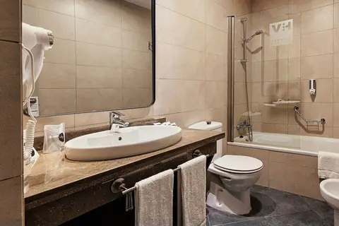 Hotel Vértice Sevilla Aljarafe in Bormujos — foto 8