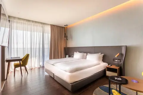 Radisson Blu Hotel, Larnaca in Larnaca — foto 2