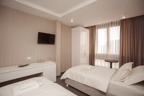 Hotel Chicago in Shkodra — foto 21