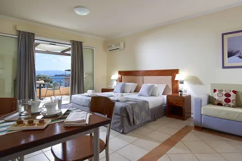 Avantis Suites in Αμάρυνθος — foto 20