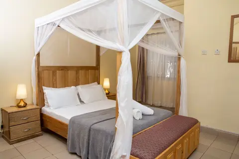 Seaview Gardens in Banjul — foto 10