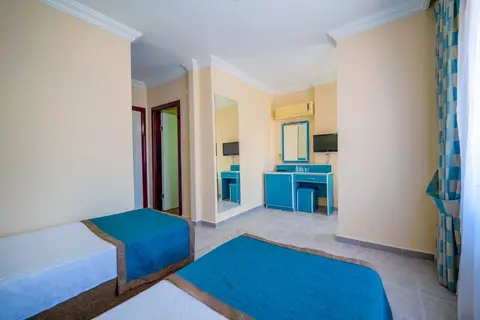 Galaxy Beach Hotel in Antalya — foto 21