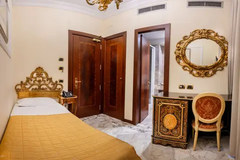 Hotel Des Epoques in Rome — foto 23