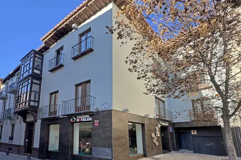 Casual Ilbira Granada in Granada