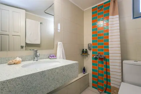 Aris Hotel in Παλαιόχωρα — foto 23