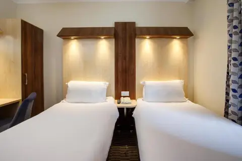 Hotel The Royal National in Londen — foto 18