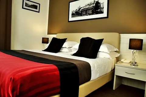 Stelle Hotel The Businest in Napels — foto 18