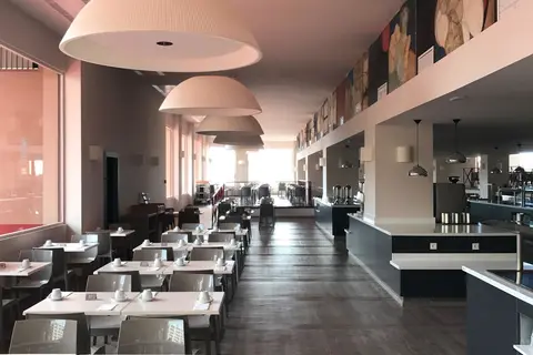 Las Palmeras Affiliated by FERGUS in Fuengirola — foto 22