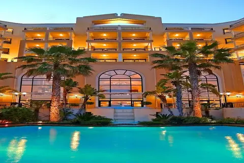 Corinthia Hotel St George's Bay, Malta in San Ġiljan — foto 22
