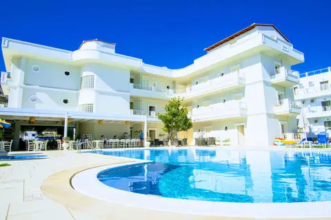 Pela Sofia in Δημοτική Ενότητα Μαλίων — foto 13