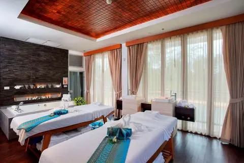 Natai Beach Resort & Spa in โคกกลอย — foto 9