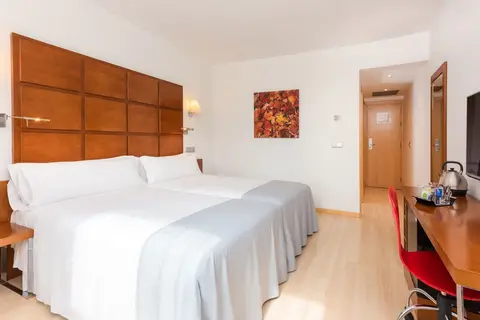 Hotel Zentral Ave in Zaragoza — foto 13