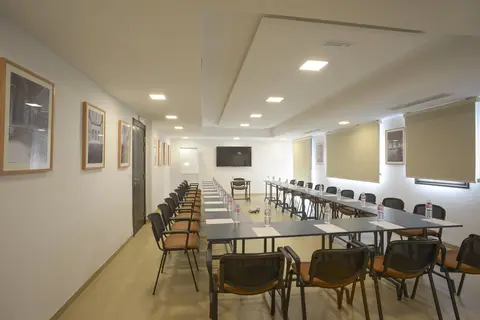Maia Hotel Suites in Tunis — foto 9