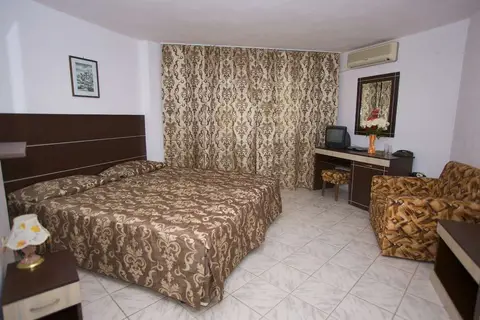 Hotel Zora in Несебър — foto 10