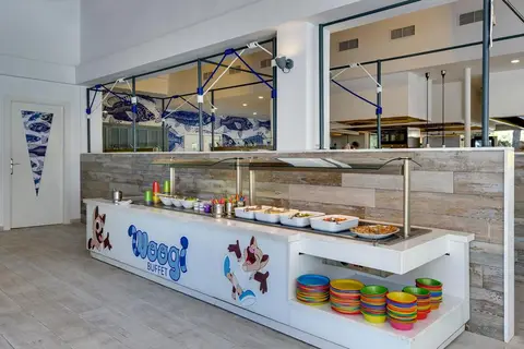 Green Garden Aparthotel in Cala Agulla — foto 8