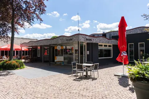 Kaatsheuvel in Kaatsheuvel — foto 10