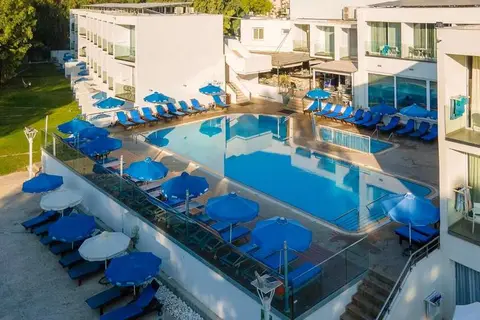 Park Beach Hotel in Γερμασόγεια — foto 15