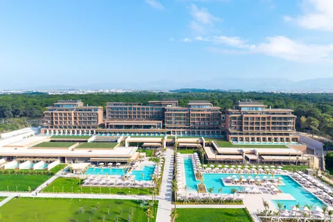 Lusso Sorgun foto 1