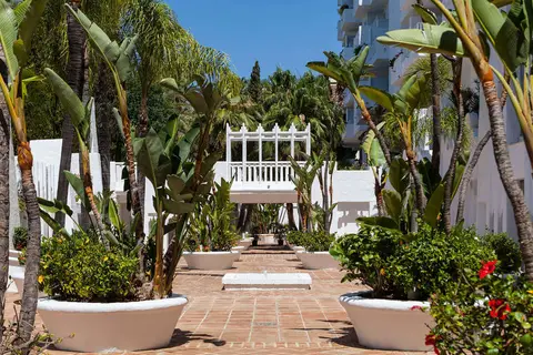 Hotel Suites Albayzin del Mar in Almuñécar — foto 11