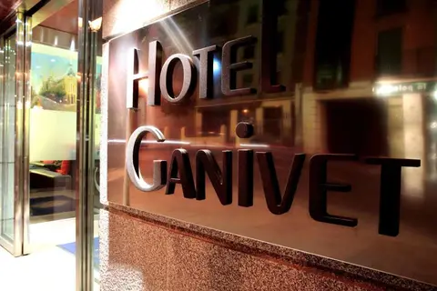 Hotel Porcel Ganivet in Madrid — foto 16