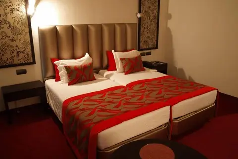 Hotel Dighton in Oliveira De Azemeis — foto 7