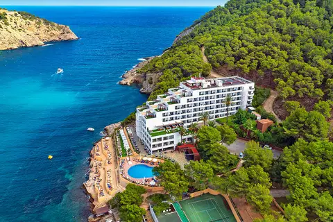 Palladium Hotel Cala Llonga in Santa Eulària des Riu