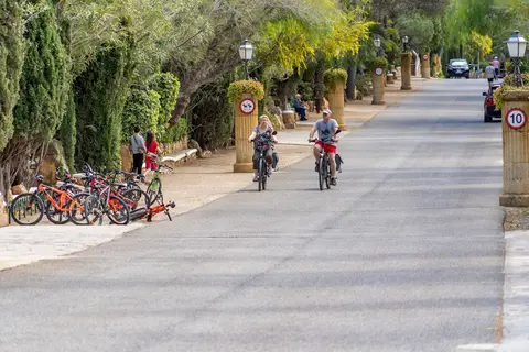 Playa Bara in Roda de Berà — foto 25