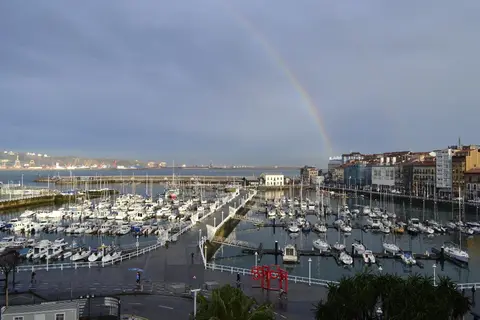 Alda Pasaje in Gijon — foto 5