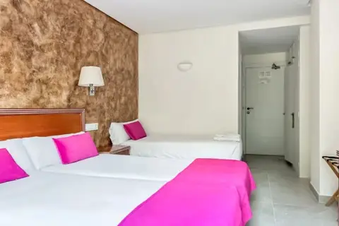 Apartamentos Los Arces in Ribamontán al Mar — foto 12