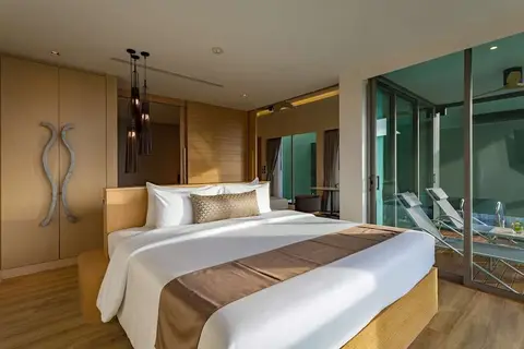 The Crest Resort & Pool Villas in ตำบลป่าตอง — foto 3