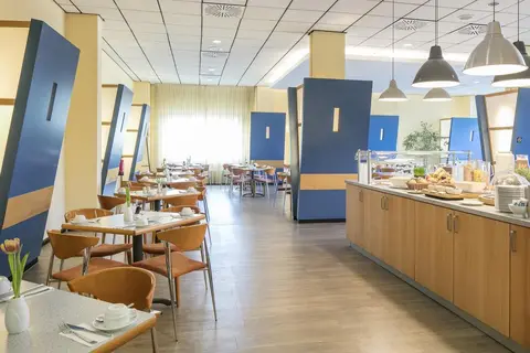 Hotel Berlin Lichtenberg in Berlijn — foto 8