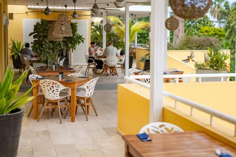 Bayside Boutique Hotel Curacao in restaurant pictures — foto 14