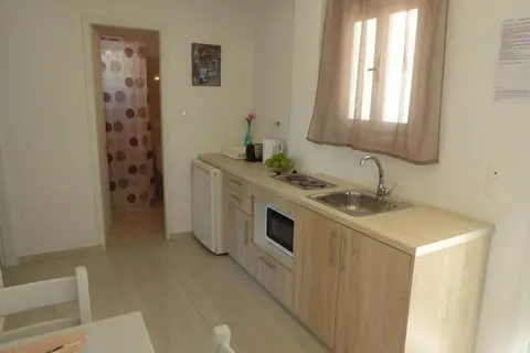 Yianetta Complex in Δημοτική Ενότητα Λευκιμμαίων — foto 10