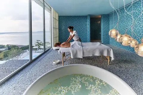 Como Point Yamu Phuket in ตำบลป่าคลอก — foto 17