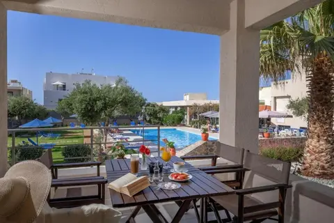 Creteco Hotel & Suites in Δημοτική Ενότητα Γουβών — foto 28