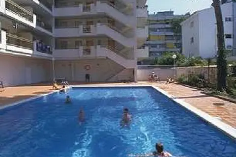 Apartamentos Decathlon & Maraton & Penthalon in Salou — foto 24