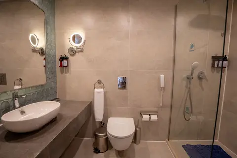 Serano Club in الاحياء — foto 12